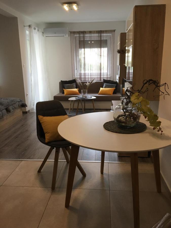 Home Apartment Sopron Kültér fotó